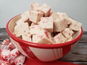 Easy Keto Peppermint Fudge in serving bowl